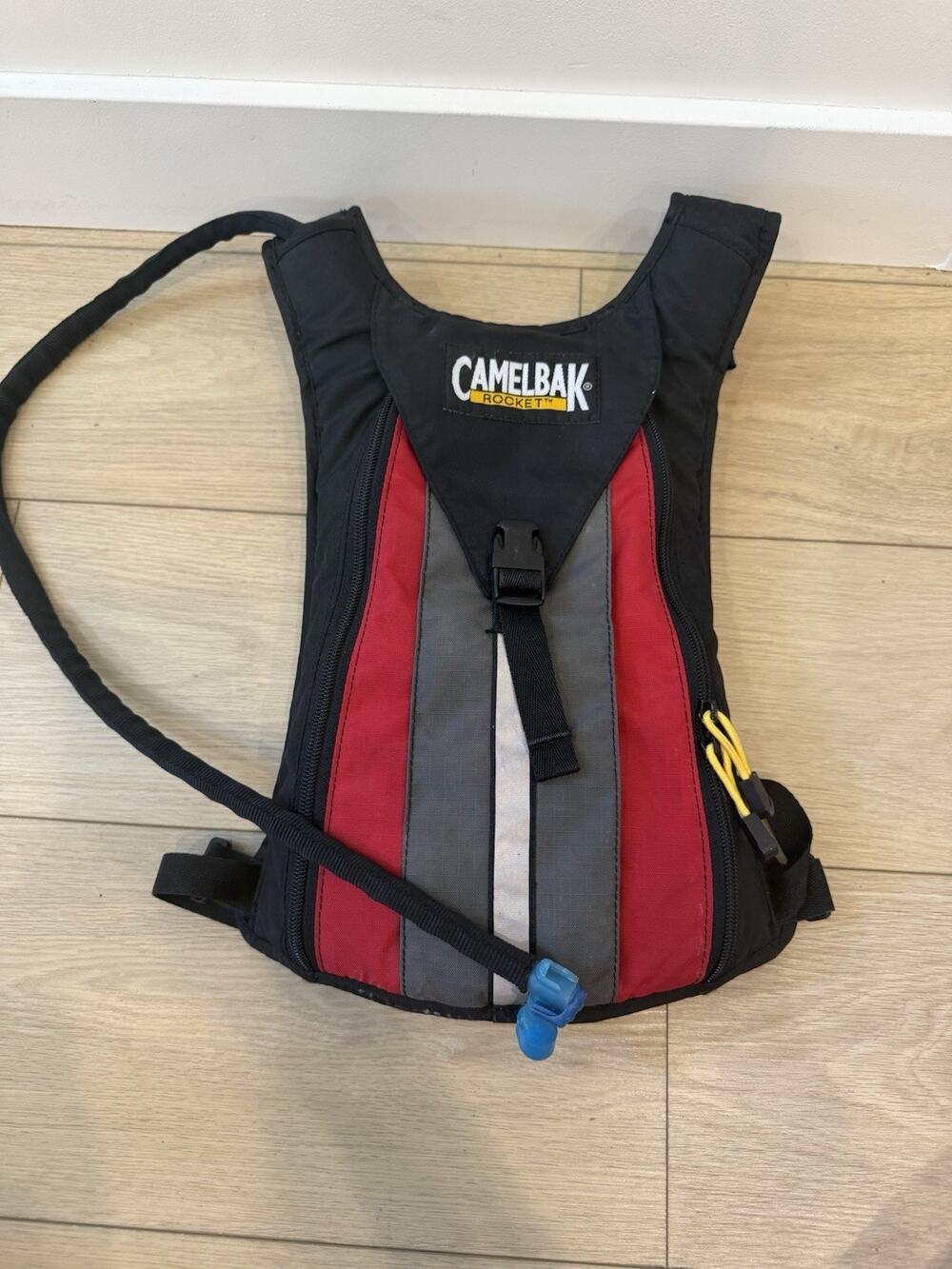 Camelbak Rocket Hydration Pack Backpack Bladder 72oz 2.1 Liter Removable Gel Bag